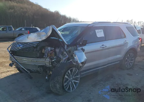 2018 Ford Explorer Platinum z USA, uszkodzony, nr VIN 1FM5K8HTXJGA86600